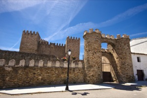 Monroy Castle